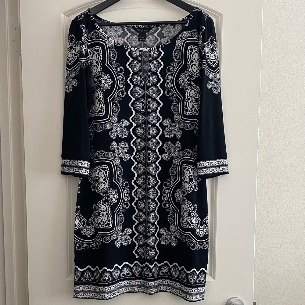 White House Black Market Black and White Long Sleeve Dress